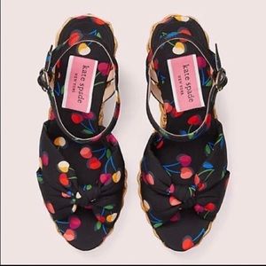 🎉HP🎉 NIB Kate Spade Anita Wedge Size 9